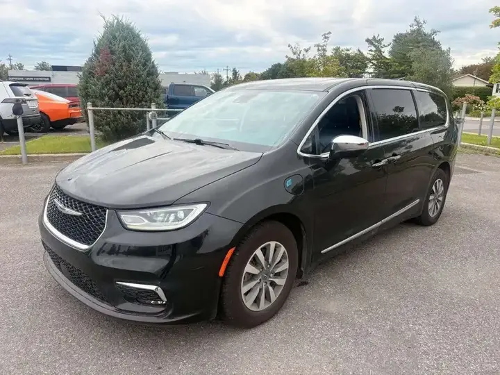 Chrysler Pacifica