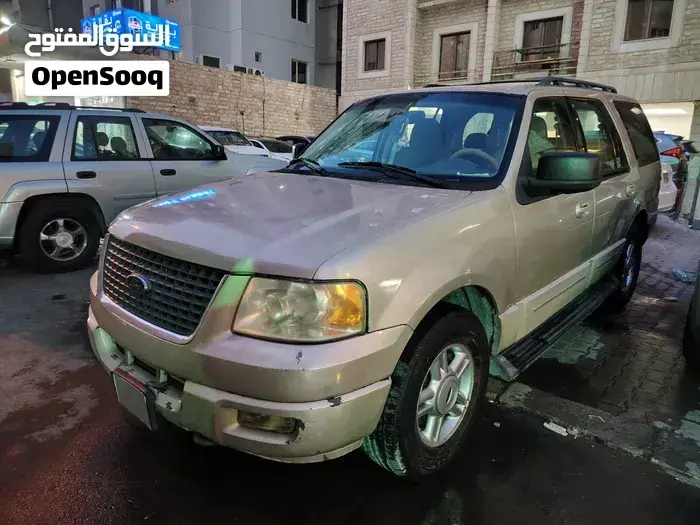 Ford Expedition 2005 photo 2