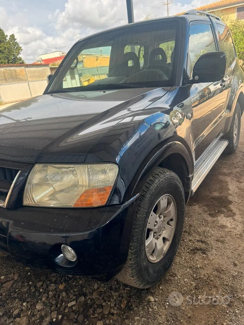 Mitsubishi Pajero 2003 photo 4