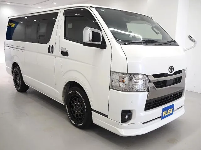 Toyota Hiace 2022 photo 3
