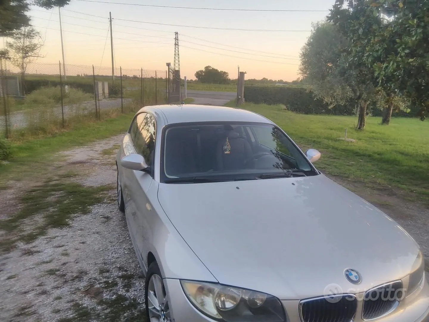 BMW 120D 2009 photo 3