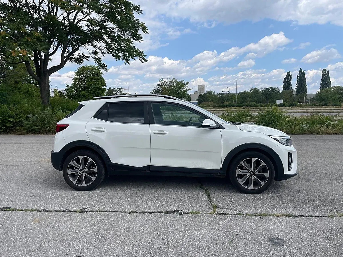 Kia Stonic 2020 photo 2