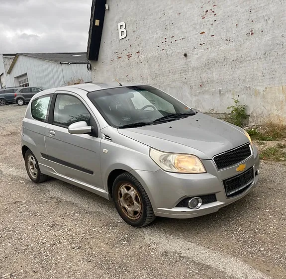 Chevrolet Aveo 2008 photo 3
