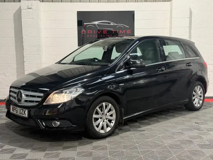 Mercedes-Benz B-Class 2012 photo 3