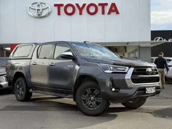 Toyota Hilux 2022 photo 2