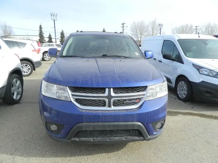 Dodge Journey 2012 photo 4