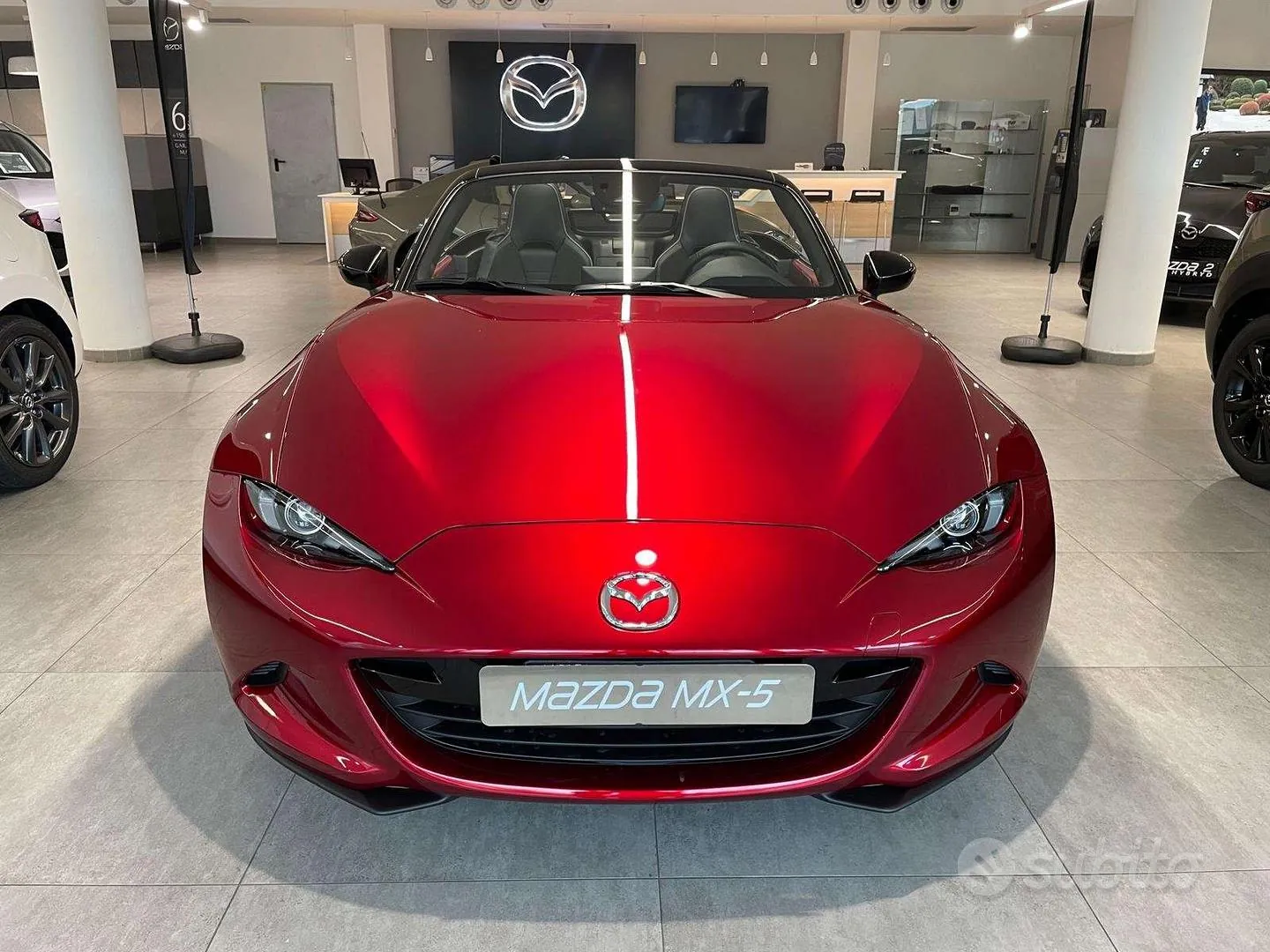 Mazda Mx-5 photo 2