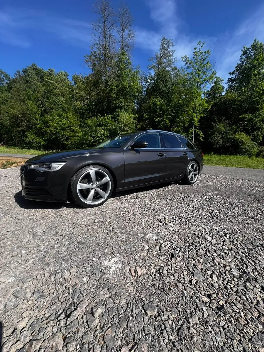 Audi A6 2012 photo 3