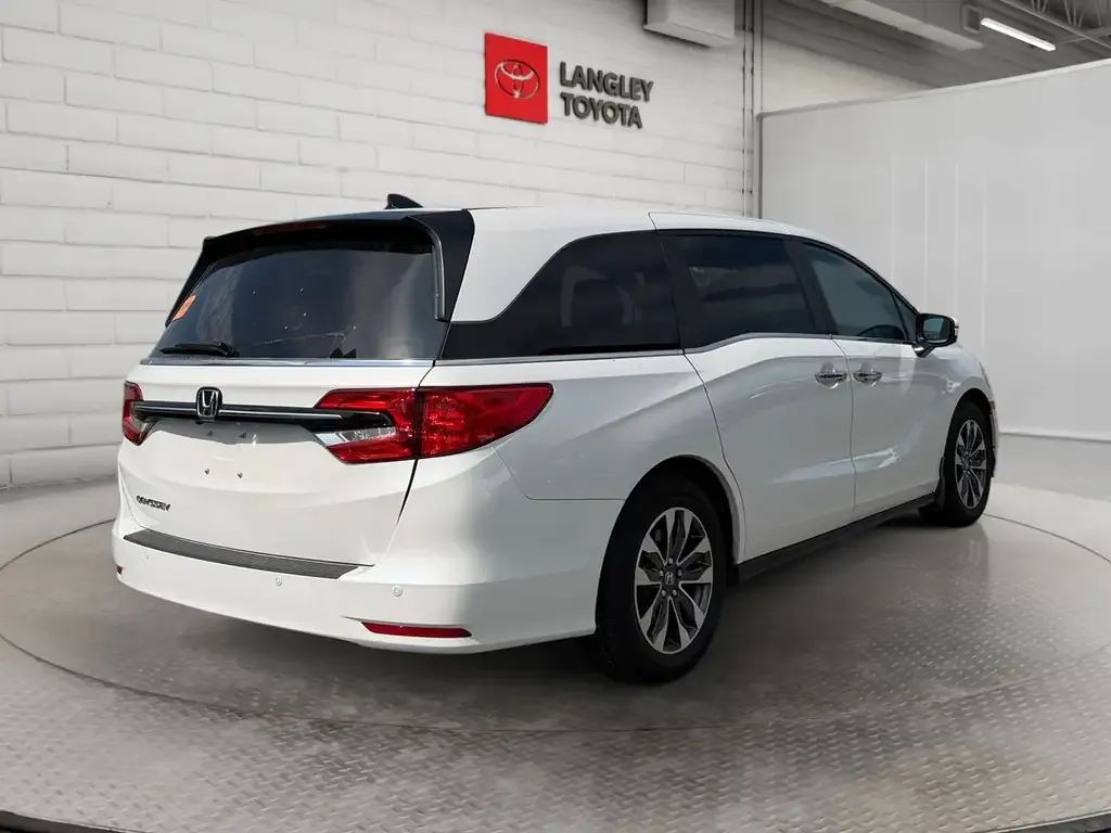 Honda Odyssey 2023 photo 5