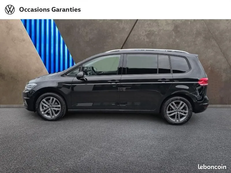 Volkswagen Touran 2026 photo 2