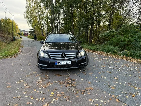 Mercedes-Benz C180 D 2012 photo 2