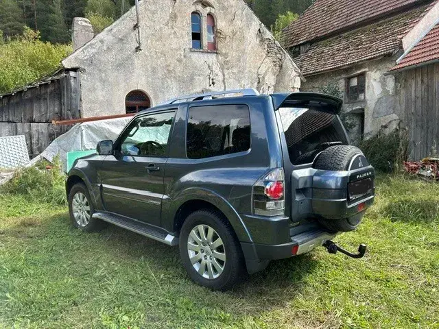 Mitsubishi Pajero 2007 photo 2