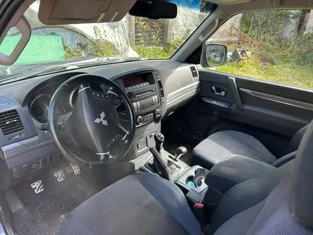 Mitsubishi Pajero 2007 photo 3