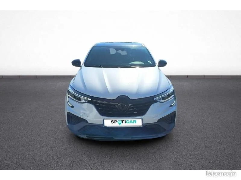 Renault Arkana 2023 photo 2