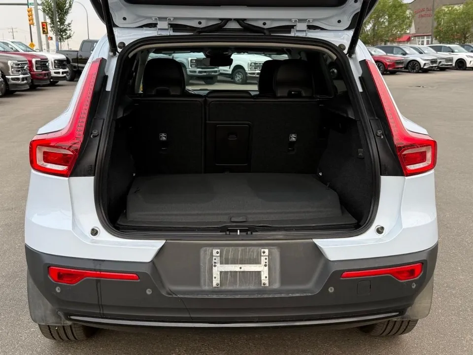 Volvo Xc40 2024 photo 5