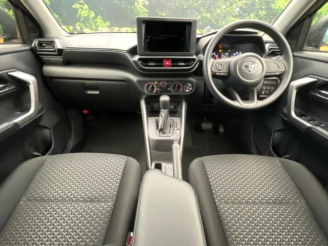 Toyota Rize X 2026 photo 2