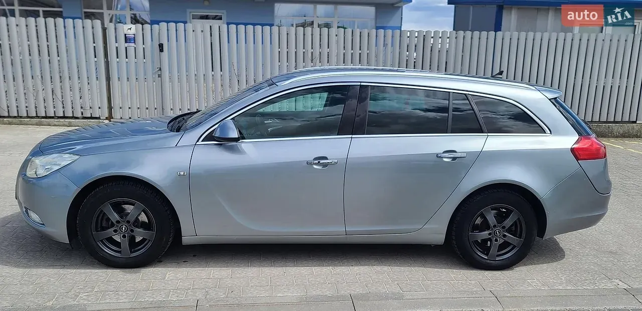 Opel Insignia 2012 photo 3