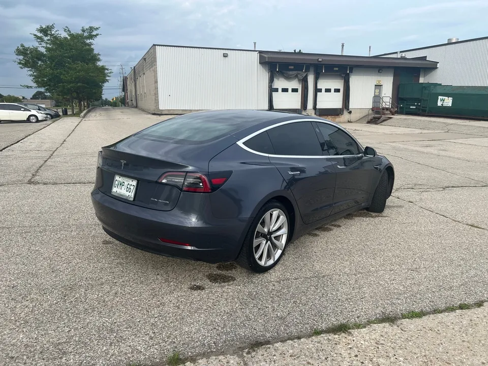 Tesla Model 3 2019 photo 3