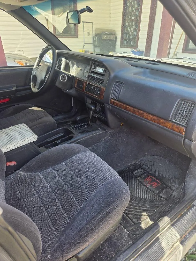 Jeep Grand Cherokee 1998 photo 5