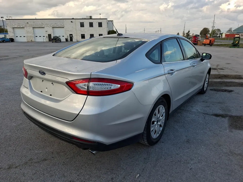 Ford Fusion 2013 photo 5