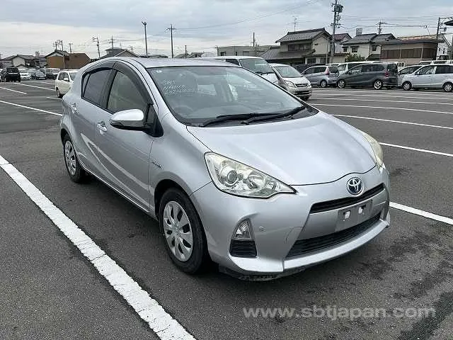 Toyota Aqua S
