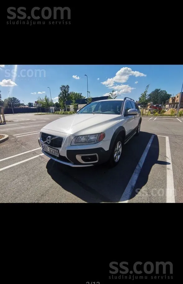 Volvo Xc 70 2012 photo 2