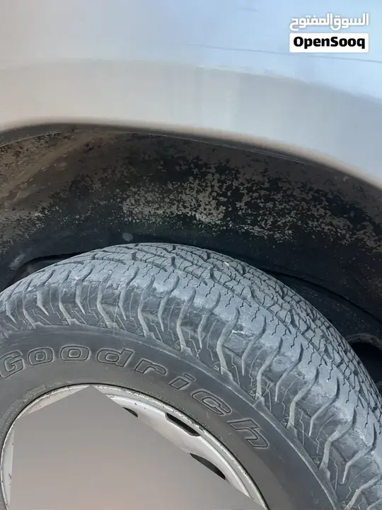 Toyota Sequoia 2004 photo 2