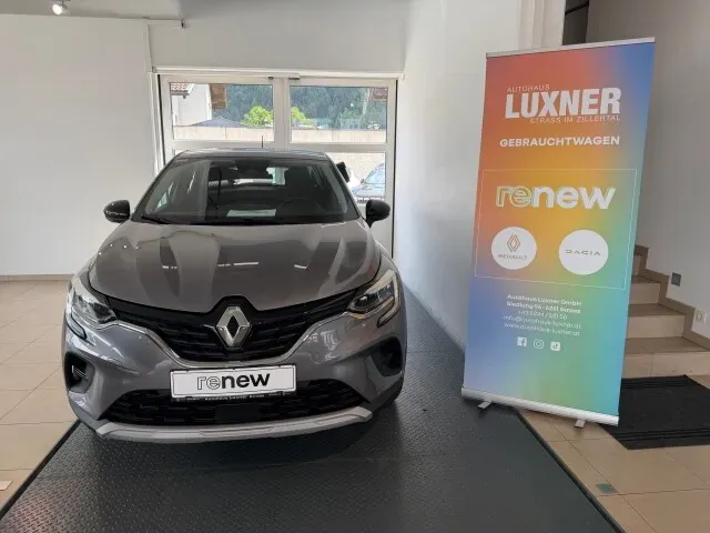 Renault Captur 2023 photo 3