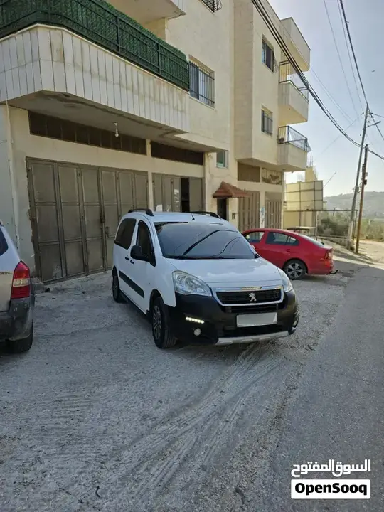 Peugeot Partner 2018 photo 2