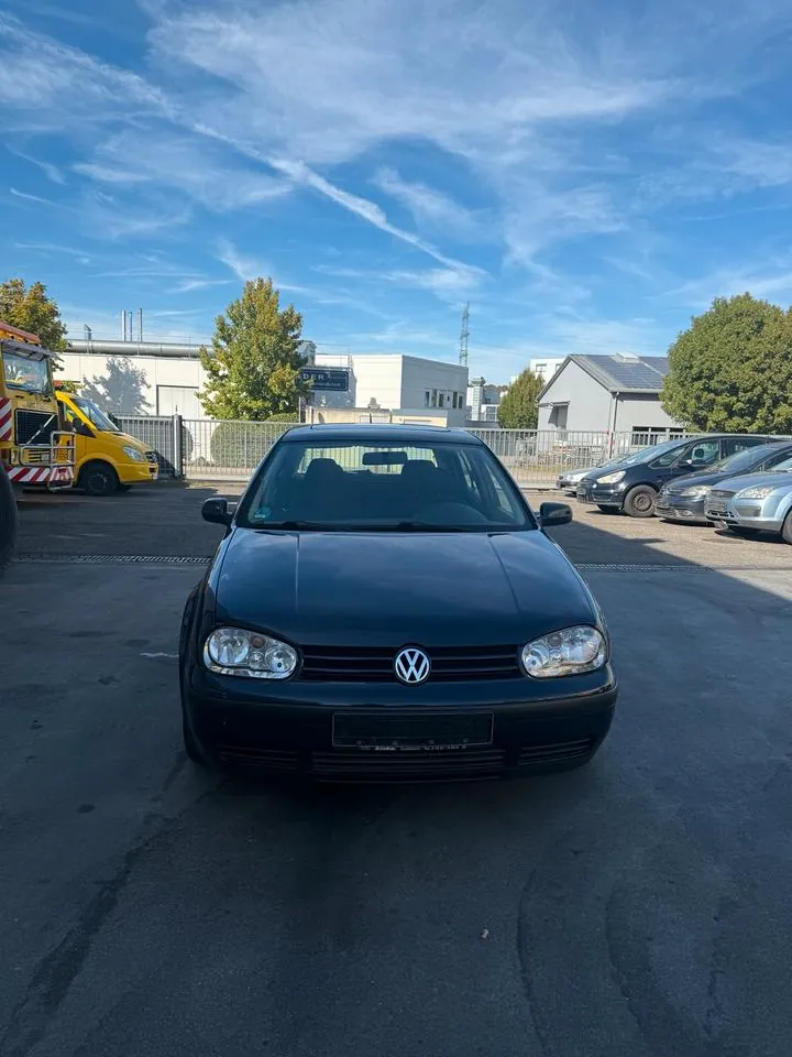 Volkswagen Golf 4