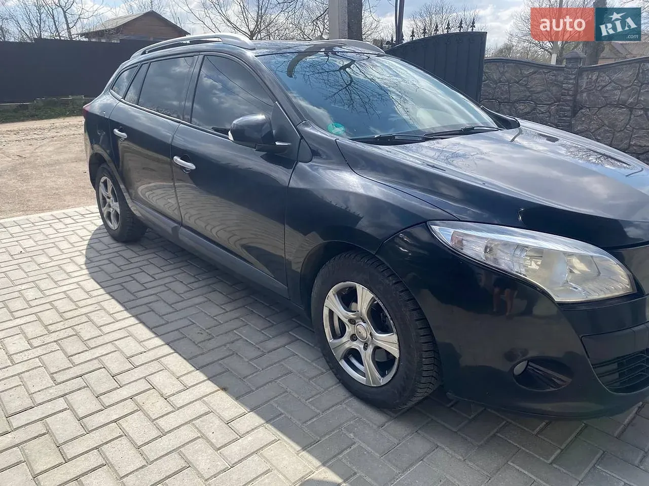Renault Megane 2011 photo 2