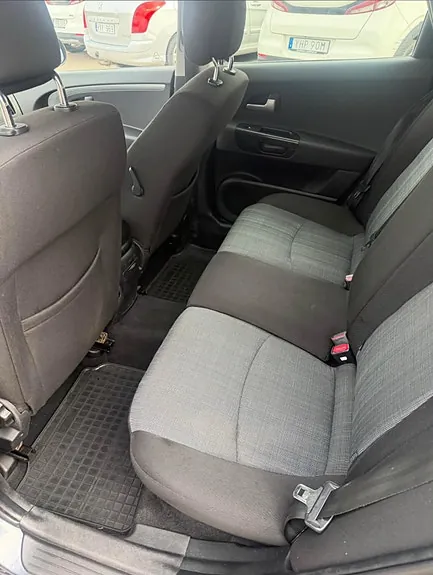 Kia Ceed 2012 photo 5