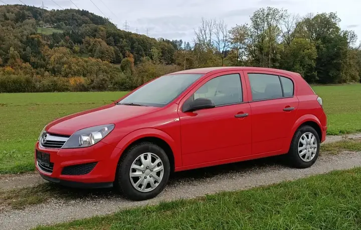 Opel Astra 2009 photo 3