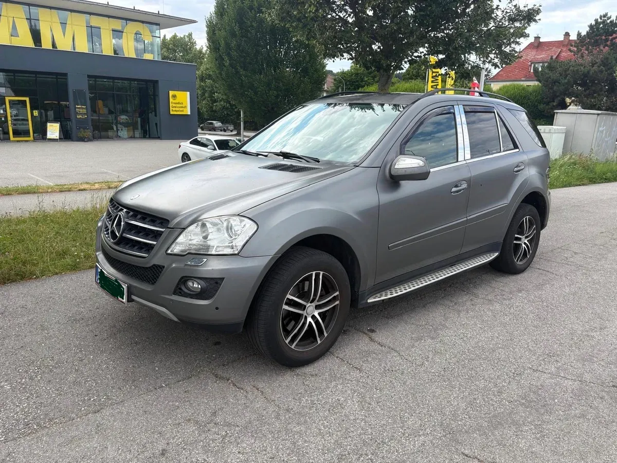 Mercedes-Benz M-Class