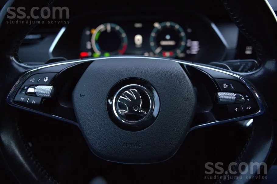 Skoda Octavia 2021 photo 5