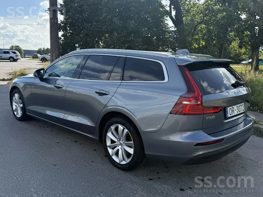 Volvo V60 2019 photo 3