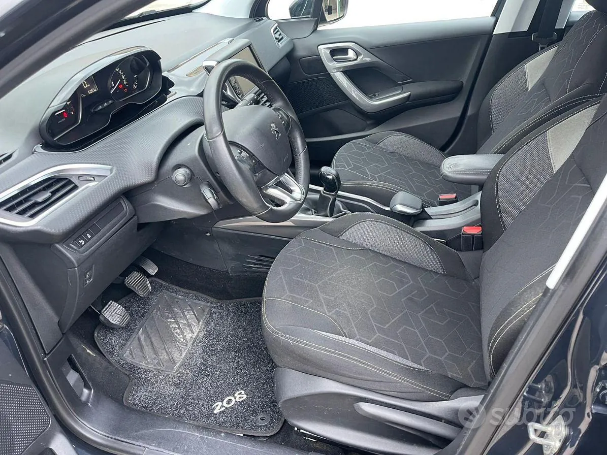 Peugeot 2008 2016 photo 2