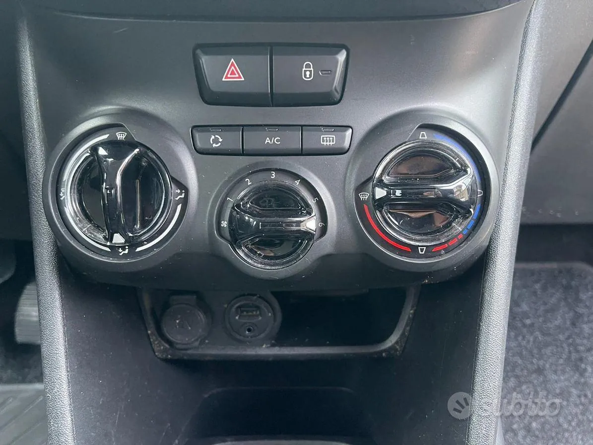 Peugeot 2008 2016 photo 3