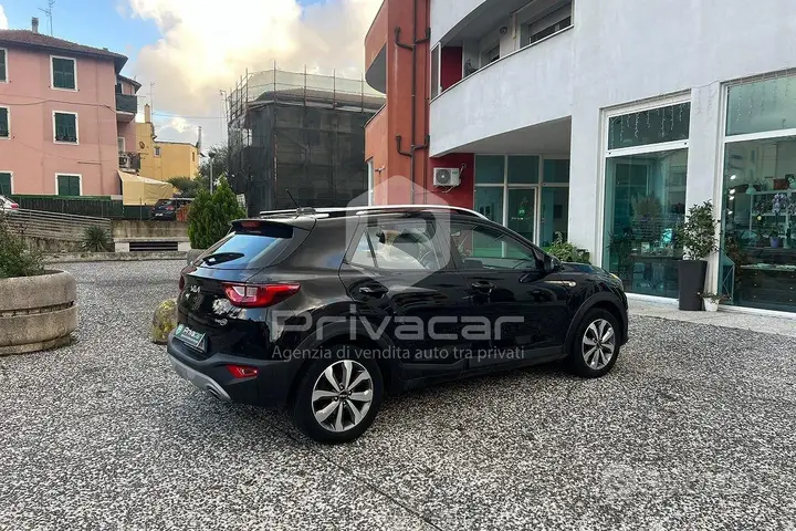 Kia Stonic 2023 photo 5