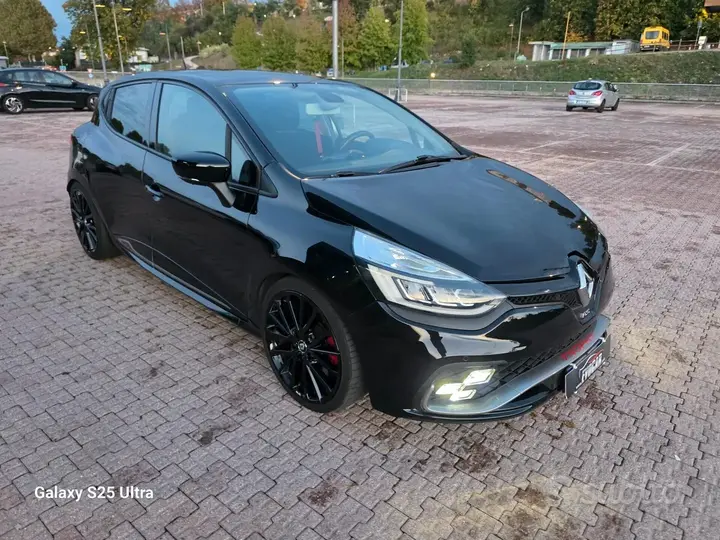 Renault Clio 2018 photo 2