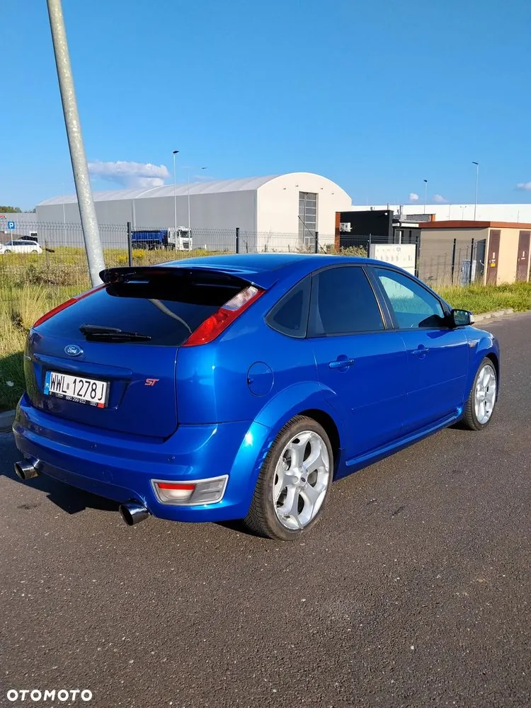 Ford Focus St 2005 photo 4