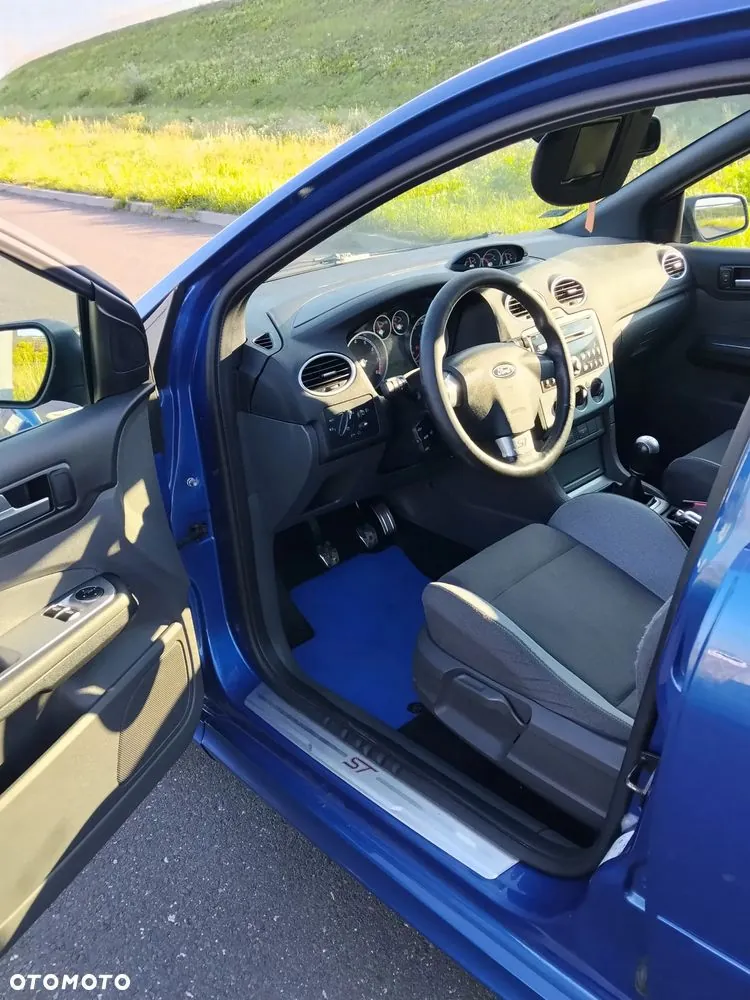 Ford Focus St 2005 photo 5