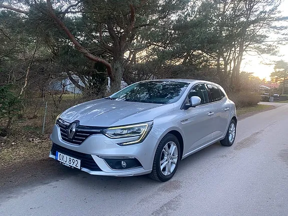 Renault Megane Iv 2016 photo 2