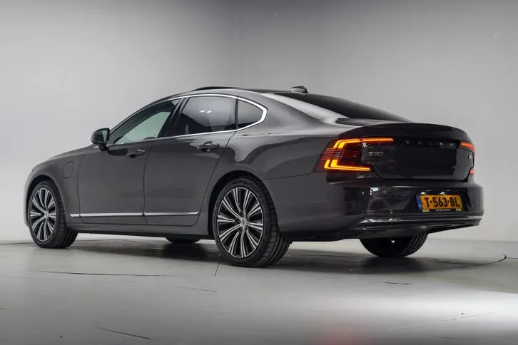 Volvo S90 2023 photo 3
