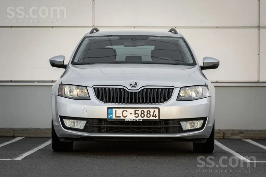 Skoda Octavia 2014 photo 2