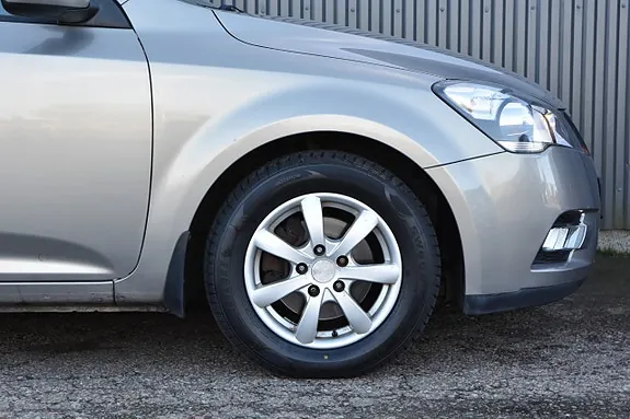 Kia Ceed 2010 photo 4