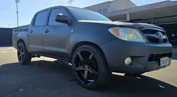 Toyota Hilux 2006 photo 2