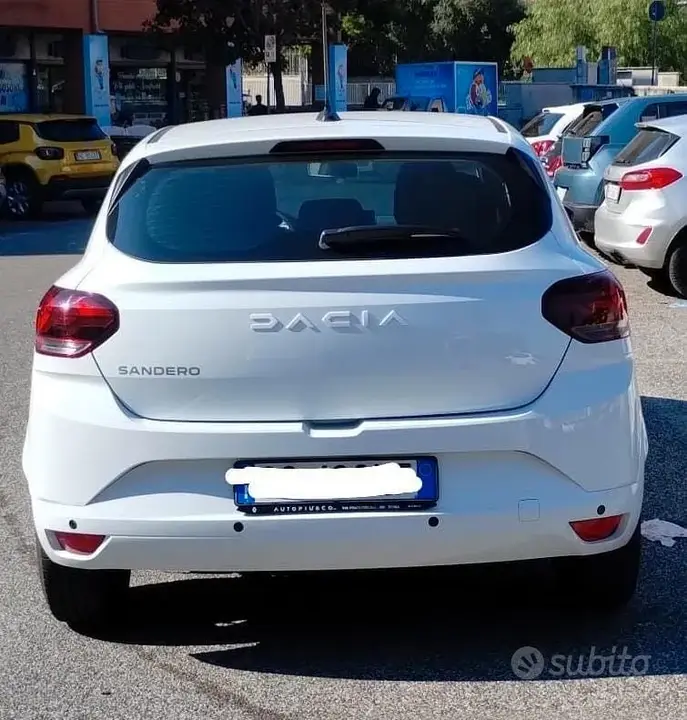 Dacia Sandero 2023 photo 2