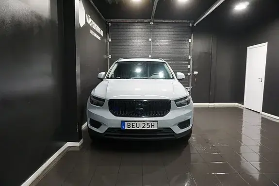 Volvo Xc40 2021 photo 2