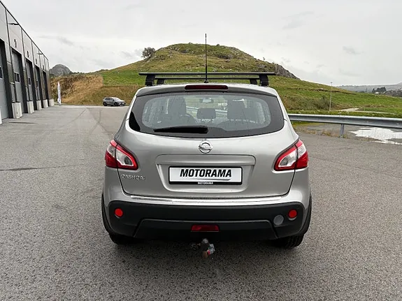 Nissan Qashqai 2010 photo 4